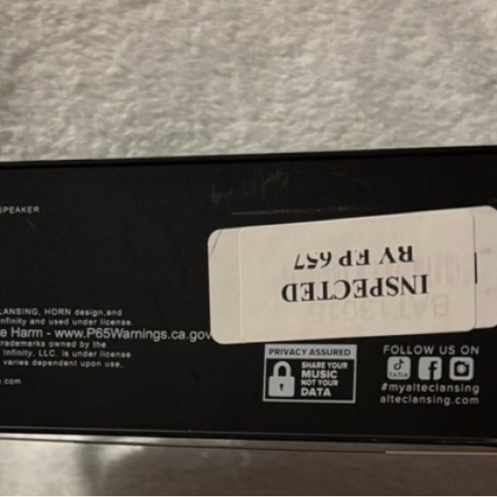 Altec Lansing HydraWave Blue Portable Speaker - Picture 8 of 8